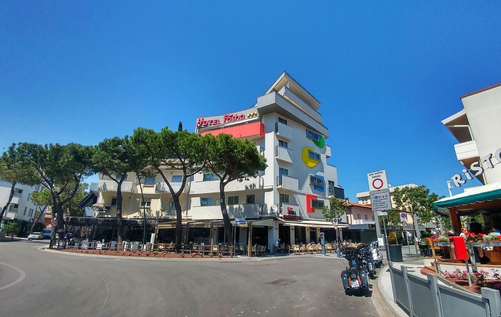 Hotel Pasha Lignano Sabbiadoro Ngoại thất bức ảnh