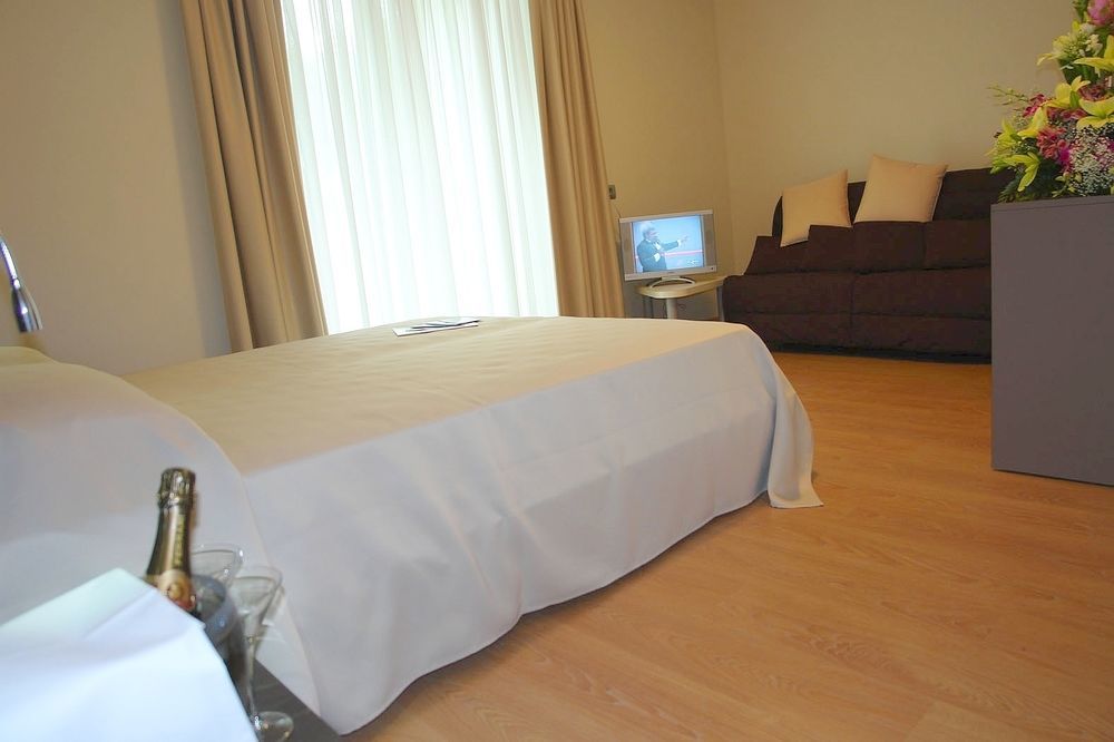 Hotel Pasha Lignano Sabbiadoro Ngoại thất bức ảnh