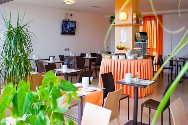 Hotel Pasha Lignano Sabbiadoro Ngoại thất bức ảnh